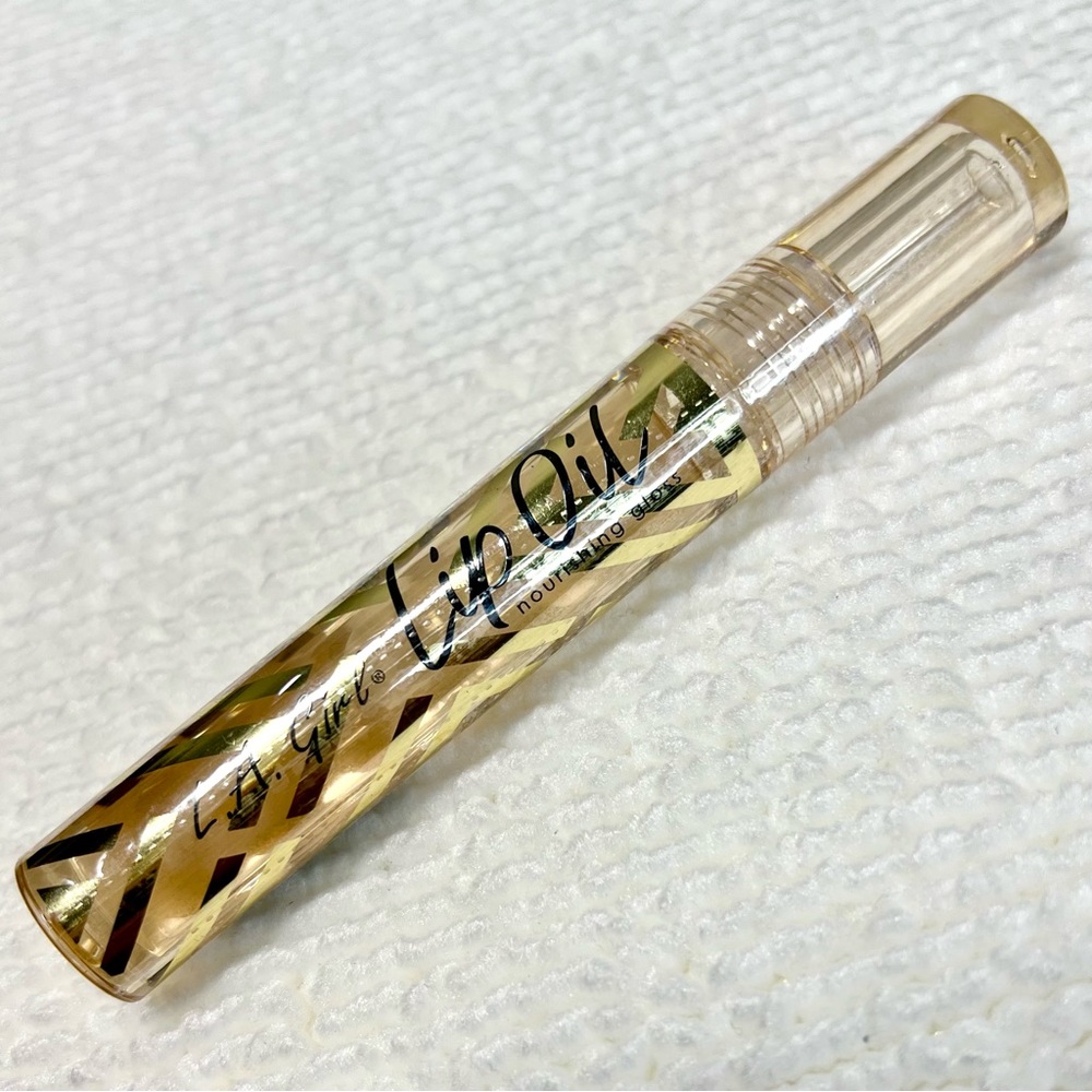🌙Pick 5 for $25🌙 L.A. Girl Lip Oil in Sheer Vanilla